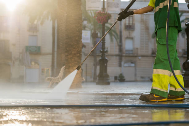 Best Patio and Deck Pressure Washing  in Delft Colony, CA